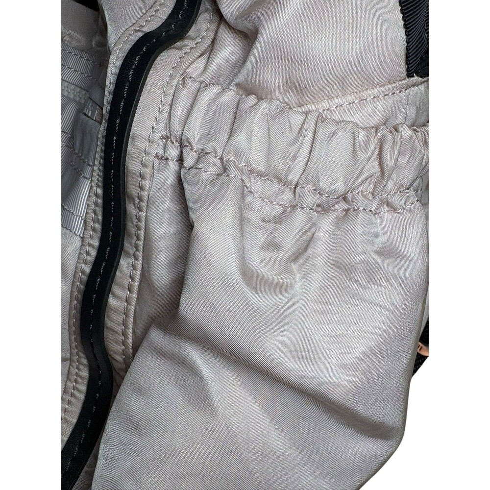 Lululemon Weekend Warrior Bag in Prisma Embossed Neutral Blush Shoulder Travel - Picture 6 of 16